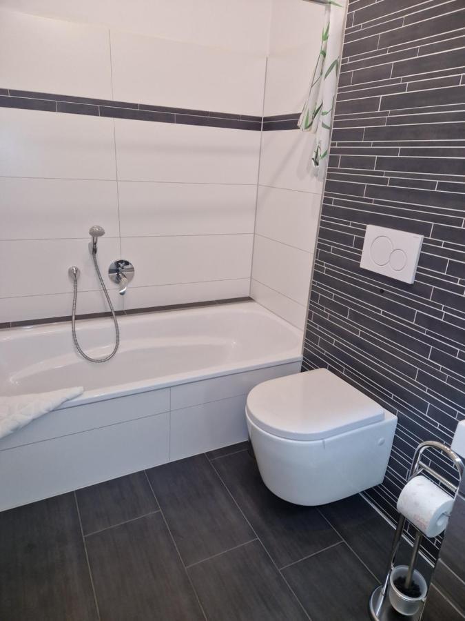 Hochwertige 85Qm-Wohnung In Wuppertal-Vohwinkel 외부 사진